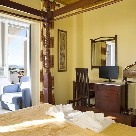 Zoi Studios Apartment