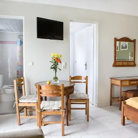 Zoi Studios Apartment Agioi Apostoli (Crete)