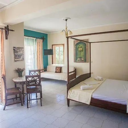 Zoi Studios Apartment *